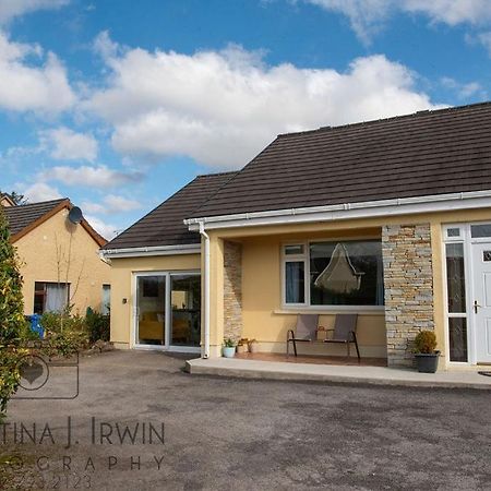 The Snug Apartamento Donegal Town Exterior foto