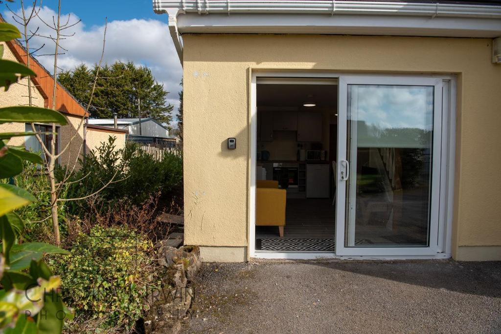 The Snug Apartamento Donegal Town Exterior foto