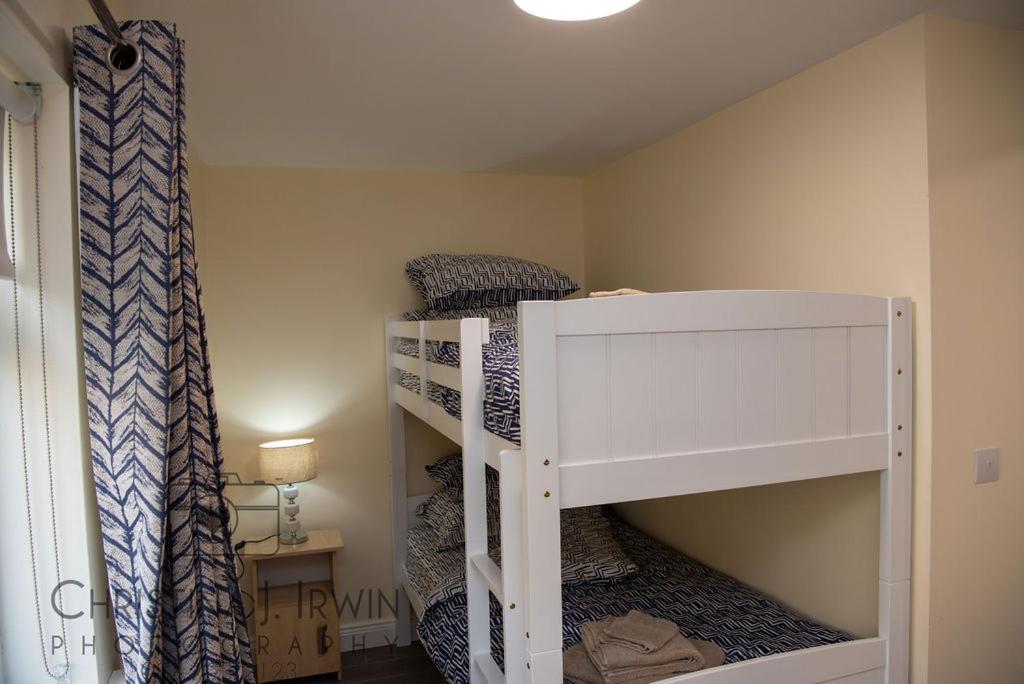 The Snug Apartamento Donegal Town Exterior foto