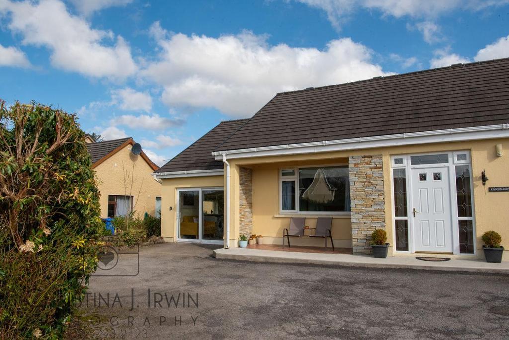 The Snug Apartamento Donegal Town Exterior foto